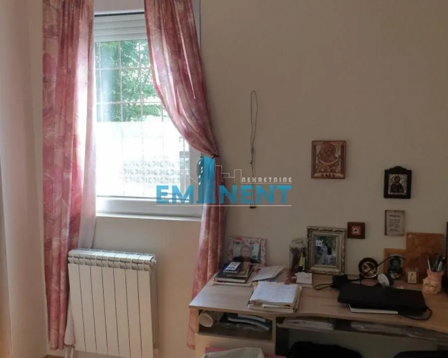 Sale, two bedroom apartment, 60m², Vojvode Vlahovica, Beograd
