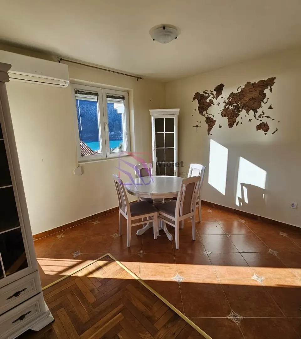 Prodaja, trosoban stan, 88m², Podgorica, Crna Gora