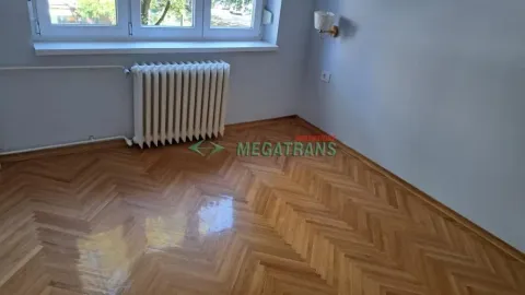 Izdavanje, trosoban stan, 72m², Centar, Novi Sad - image 20