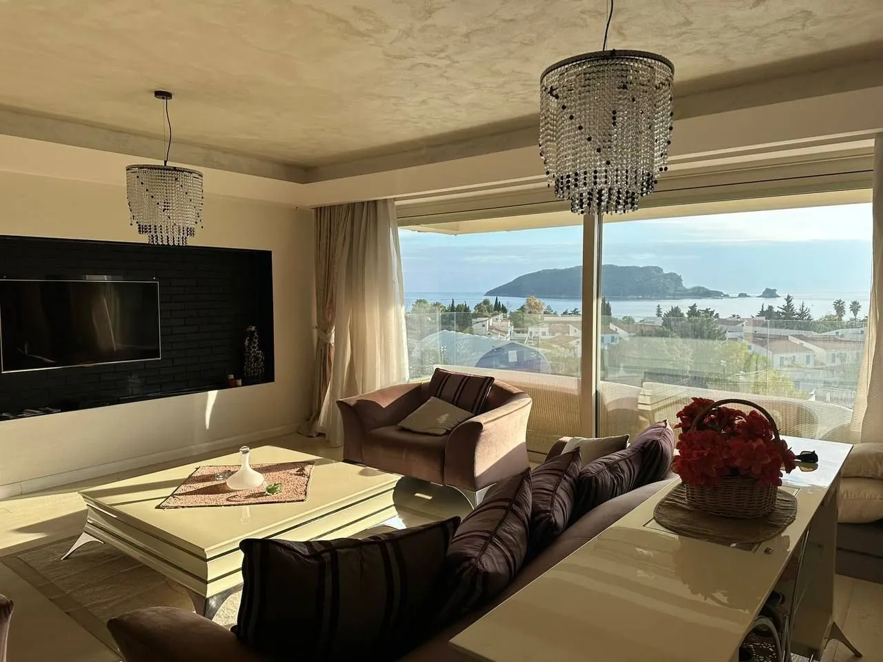Prodaja, četvorosoban stan, 177m², Budva, Crna Gora - Vista 2