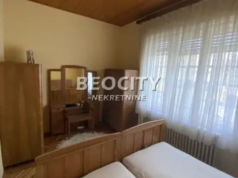 Izdavanje, dvosoban stan, 50m², Centar, Novi Sad - image 7
