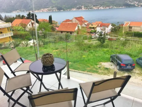 Izdavanje, jednosoban stan, 52m², Sveti Stasije, Kotor - image 7