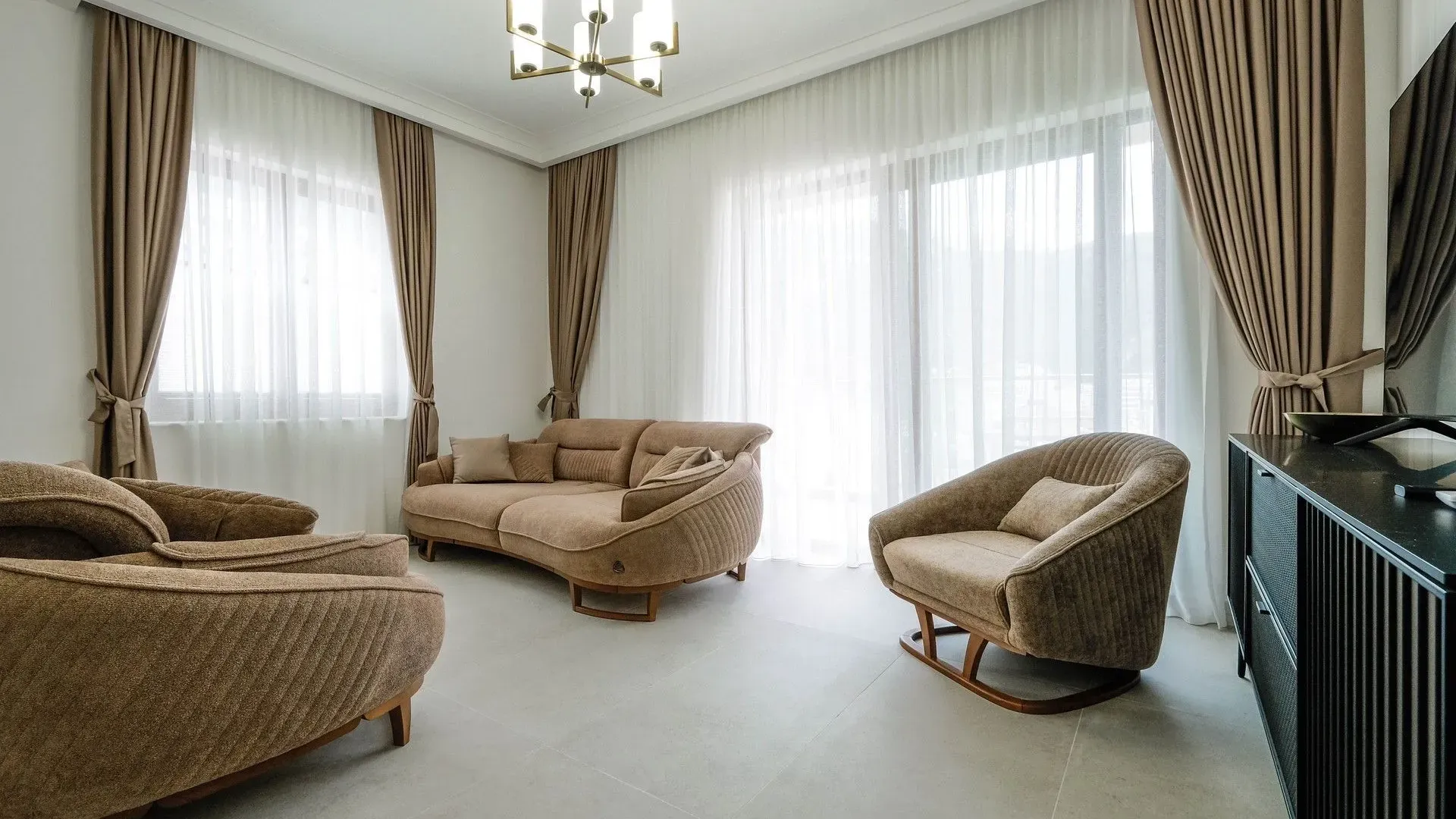Prodaja, dvosoban stan, 87m², Bečići, Budva