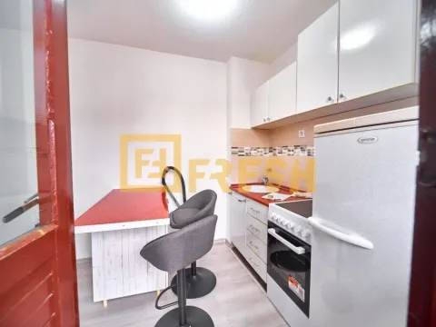 Rent, studio apartment, 30m², Stari Aerodrom, Podgorica - image 2