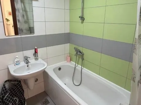 Rent, two bedroom apartment, 70m², City Kvart, Podgorica - image 9