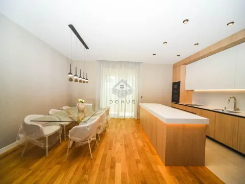 Rent, house, 130m², Masline, Podgorica - image 14