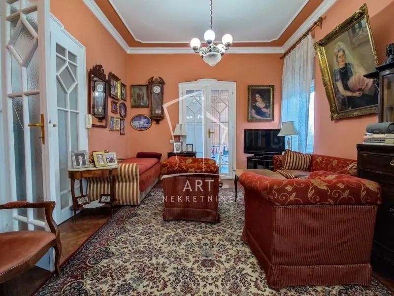 Prodaja, kuća, 450m², Neimar, Vračar Sve Podlokacije