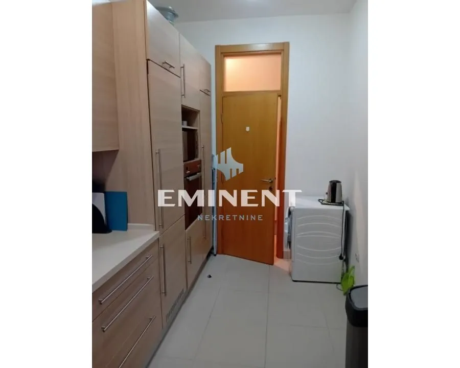 Rent, three bedroom apartment, 98m², Savski Venac, Beograd