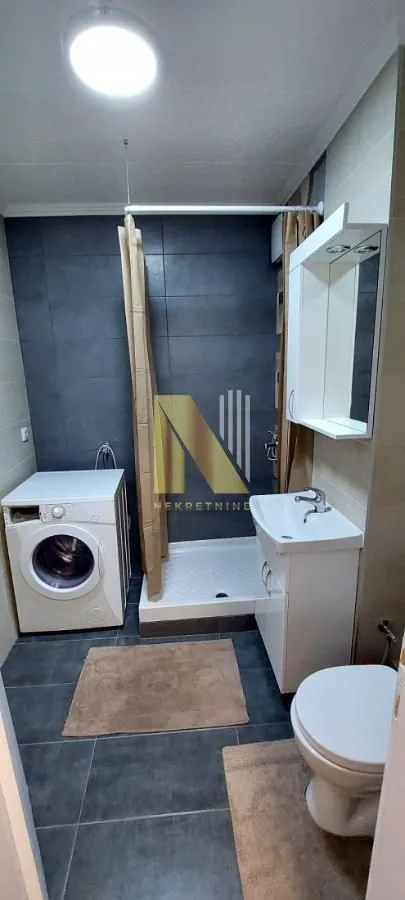 Izdavanje, dvosoban stan, 62m², Novo naselje, Novi Sad