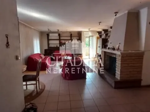 Prodaja, kuća, 432m², Resnik, Beograd - image 16