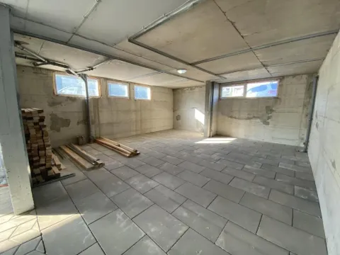 Rent, office space, 100m², Gorica C, Podgorica - image 2