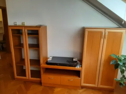 Izdavanje, dvosoban stan, 60m², Socijalno, Novi Sad Sve Podlokacije - image 2