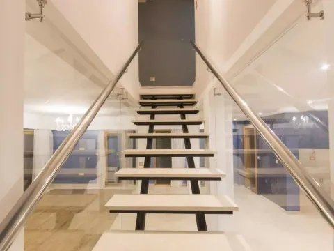 Prodaja, kuća, 390m², Krašići, Tivat - image 13