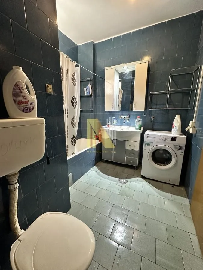 Prodaja, kuća, 366m², Sajmište, Novi Sad