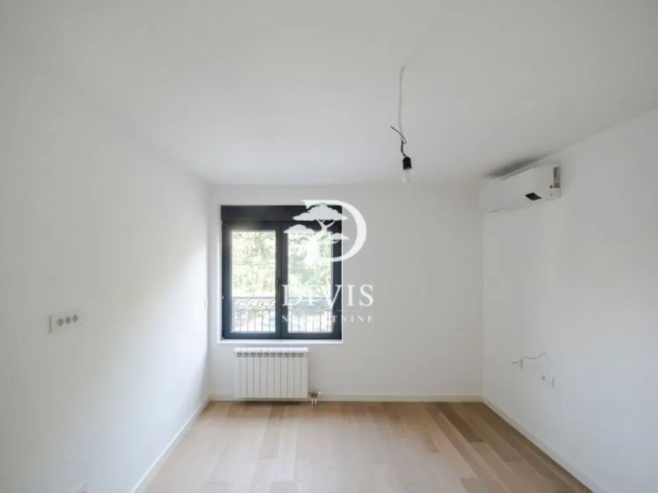 Sale, five bedroom apartment, 229m², Donji Dorćol, Dorćol Sve Podlokacije