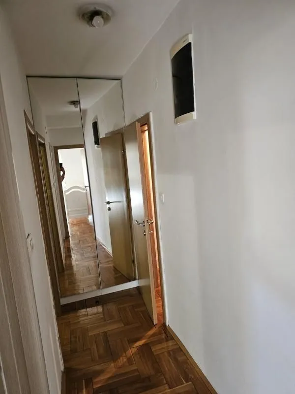 Prodaja, dvosoban stan, 76m², Zagorič, Podgorica