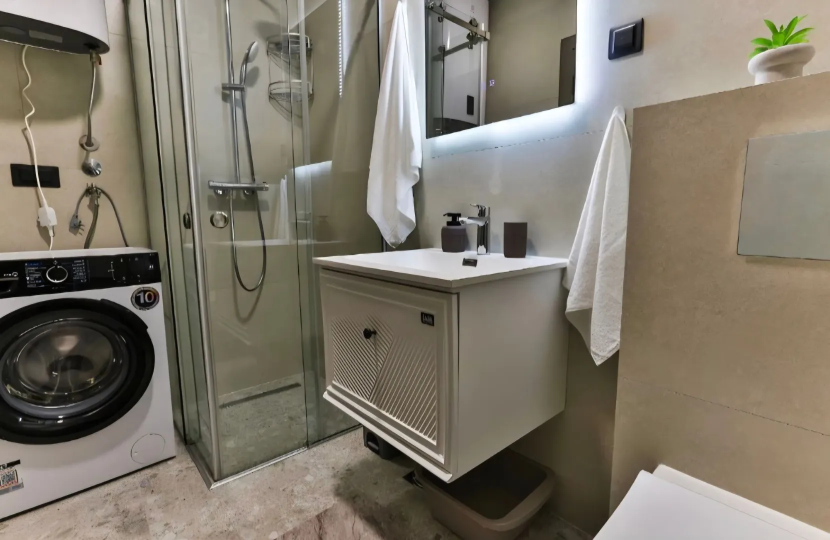 Izdavanje, jednosoban stan, 47m², Šušanj, Bar