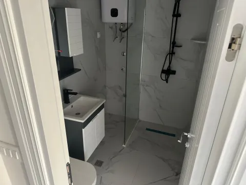 Prodaja, jednosoban stan, 39m², Central Point, Podgorica - image 8