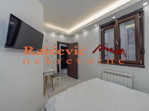 Prodaja, dvosoban stan, 60m², Vračar Hram, Vračar Sve Podlokacije - image 13