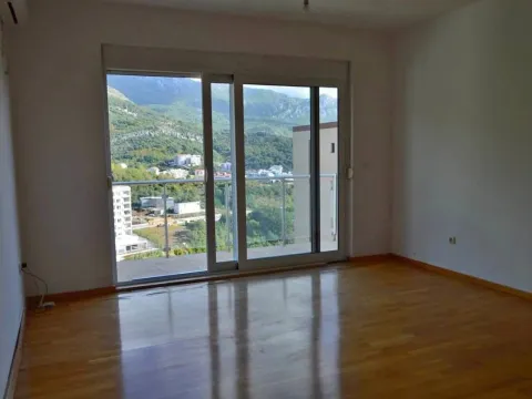 Prodaja, dvosoban stan, 80m², Bečići, Budva - image 3