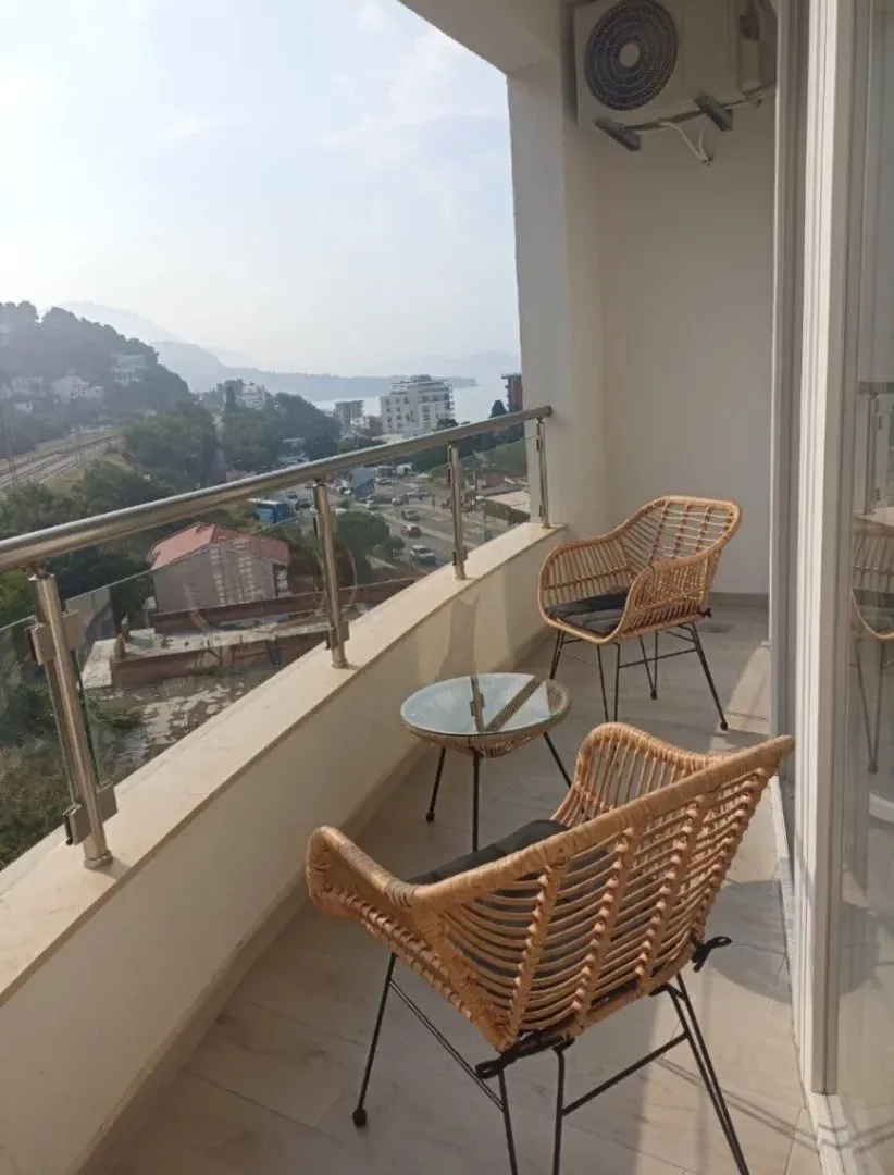 Rent, studio apartment, 34m², Sutomore, Bar