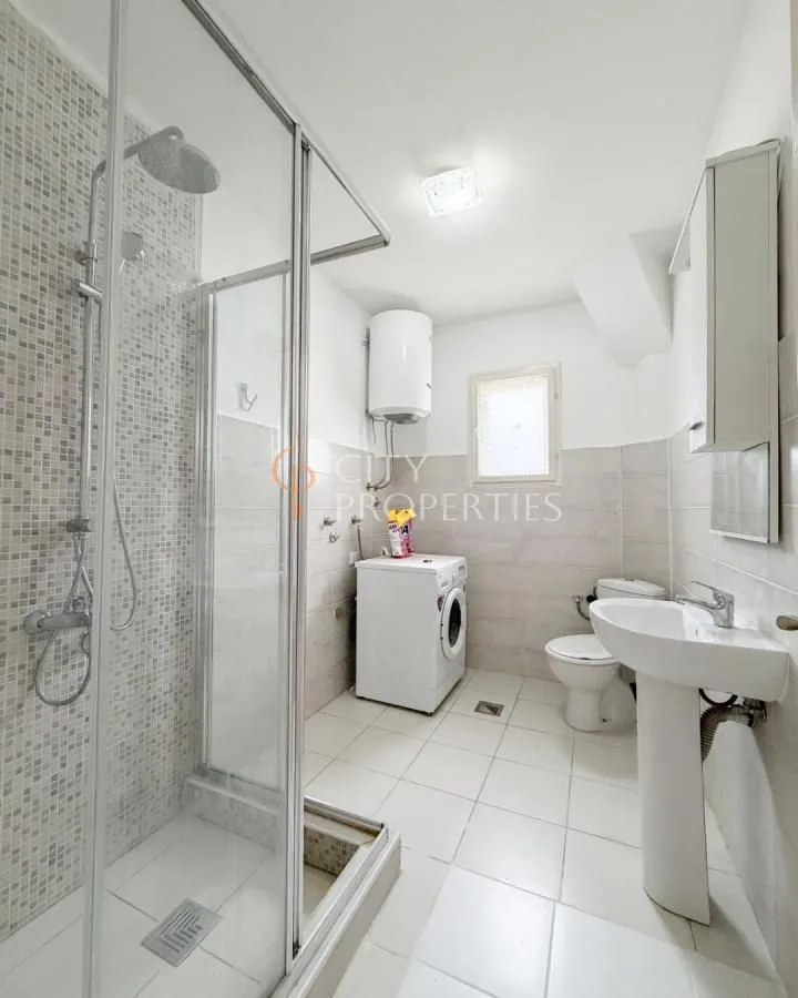 Rent, apartment, 108m², Stari Aerodrom, Podgorica