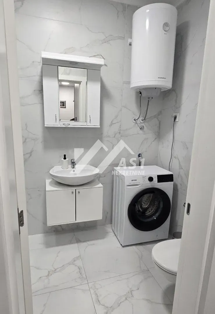 Rent, three bedroom apartment, 60m², Avijatičarsko naselje, Novi Sad Sve Podlokacije
