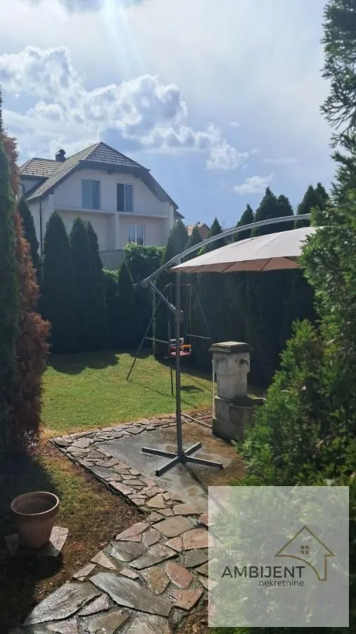 Sale, office space, 240m², Zemun Sve Podlokacije, Beograd