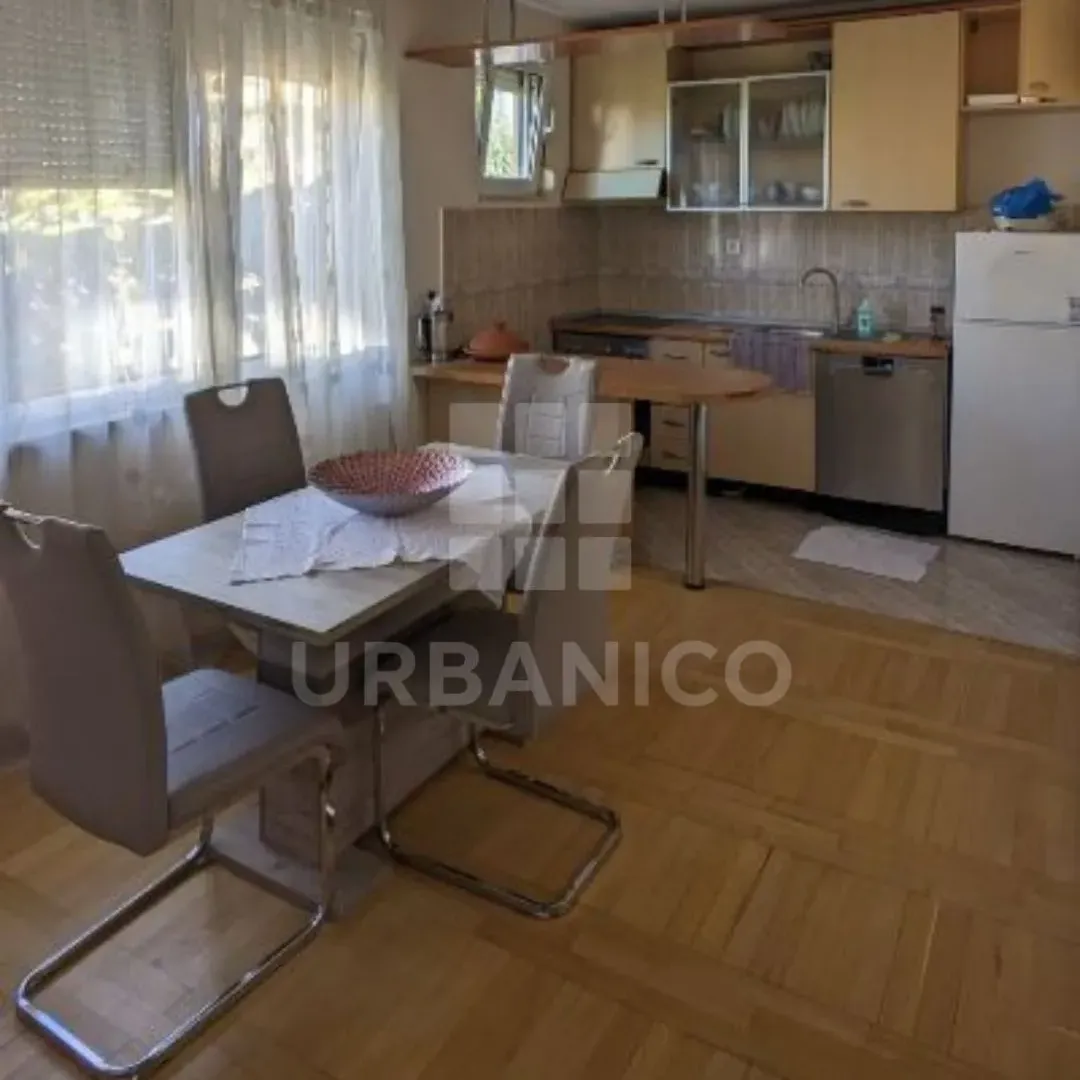 Izdavanje, jednosoban stan, 55m², Preko Morače, Podgorica
