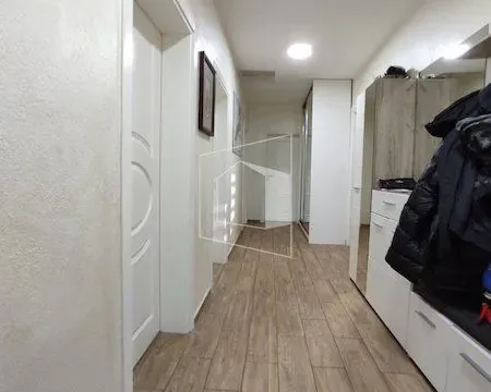 Rent, house, 160m², Murtovina, Podgorica - image 9