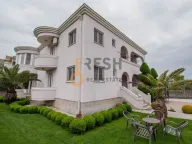 Izdavanje, trosoban stan, 140m², Zabjelo, Podgorica - image 23