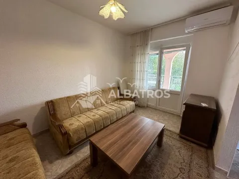 Rent, house, 452m², Bar, Crna Gora - image 2