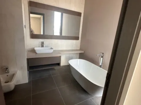 Prodaja, dvosoban stan, 137m², Herceg Novi, Crna Gora - image 3