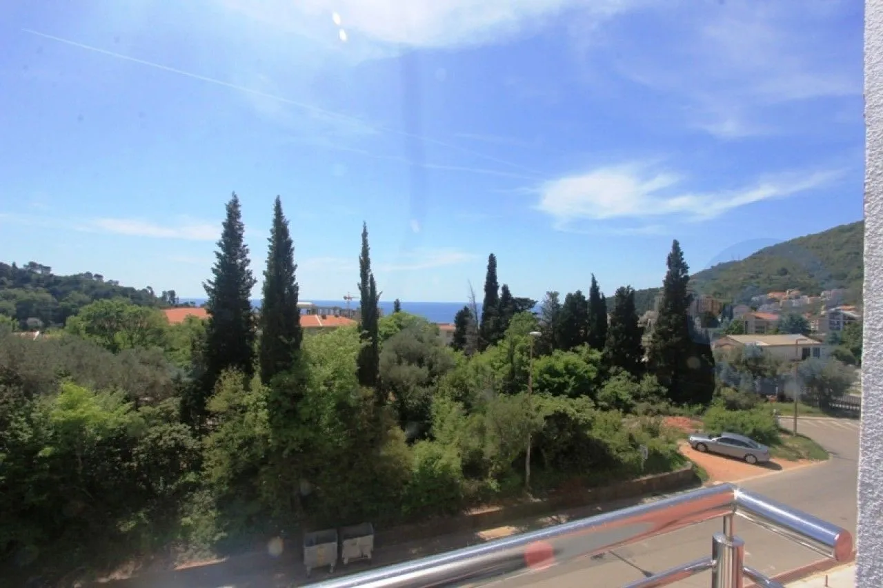 Sale, apartment, 59m², Petrovac, Budva