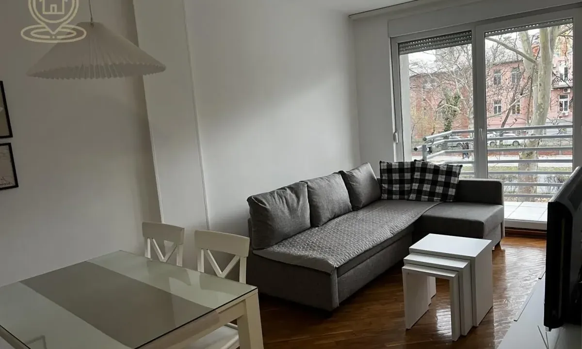 Izdavanje, dvosoban stan, 44m², Adamovićevo Naselje, Novi Sad Sve Podlokacije