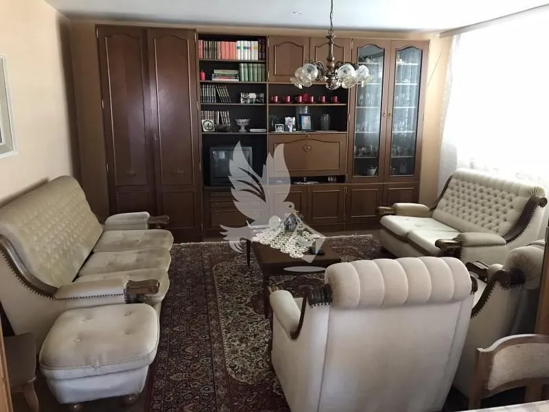 Prodaja, trosoban stan, 68m², Dedinje (Mladenovac), Mladenovac