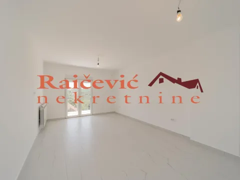 Sale, three bedroom apartment, 81m², Grocka, Beograd - image 1