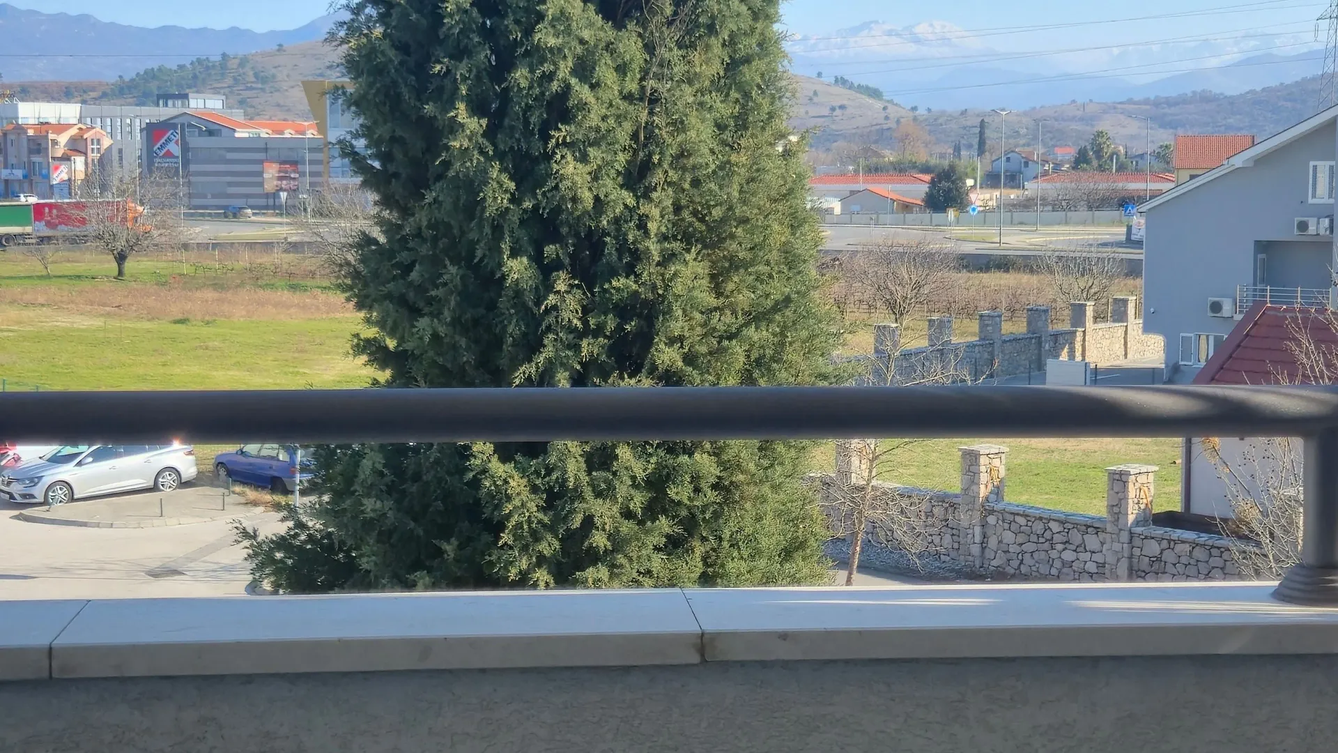 Prodaja, dvosoban stan, 70m², Donja Gorica, Podgorica