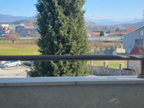 Prodaja, dvosoban stan, 70m², Donja Gorica, Podgorica - image 6