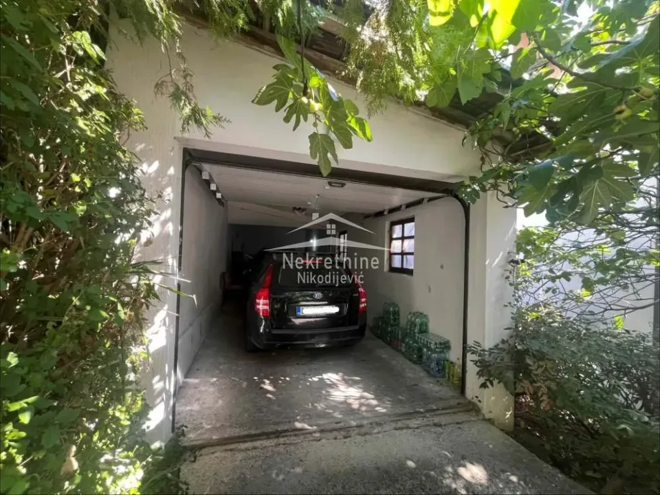 Rent, apartment, 340m², Savski Venac, Beograd