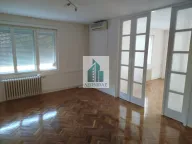 Izdavanje, četvorosoban stan, 88m², Centar, Niš - image 2
