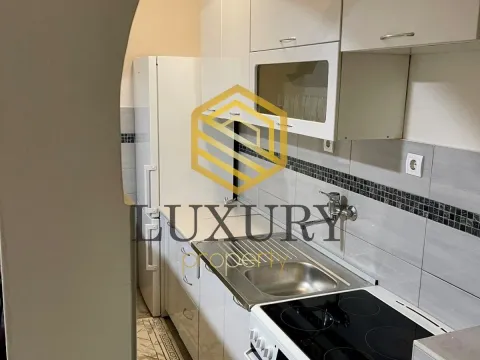 Izdavanje, dvosoban stan, 80m², Zelenika, Podgorica - image 6