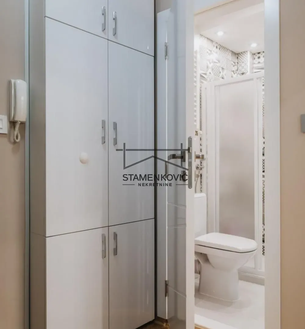 Prodaja, jednosoban stan, 38m², Novi Sad Sve Podlokacije, Novi Sad