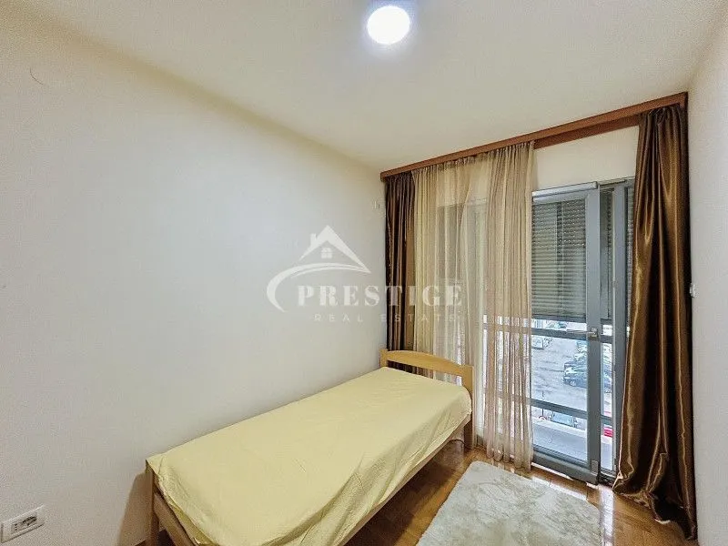 Rent, one bedroom apartment, 40m², Kod Big Fashion-a, Podgorica