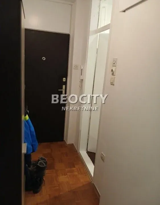 Sale, apartment, 60m², Novo naselje, Novi Sad