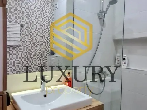 Izdavanje, garsonjera, 33m², City Kvart, Podgorica - image 9