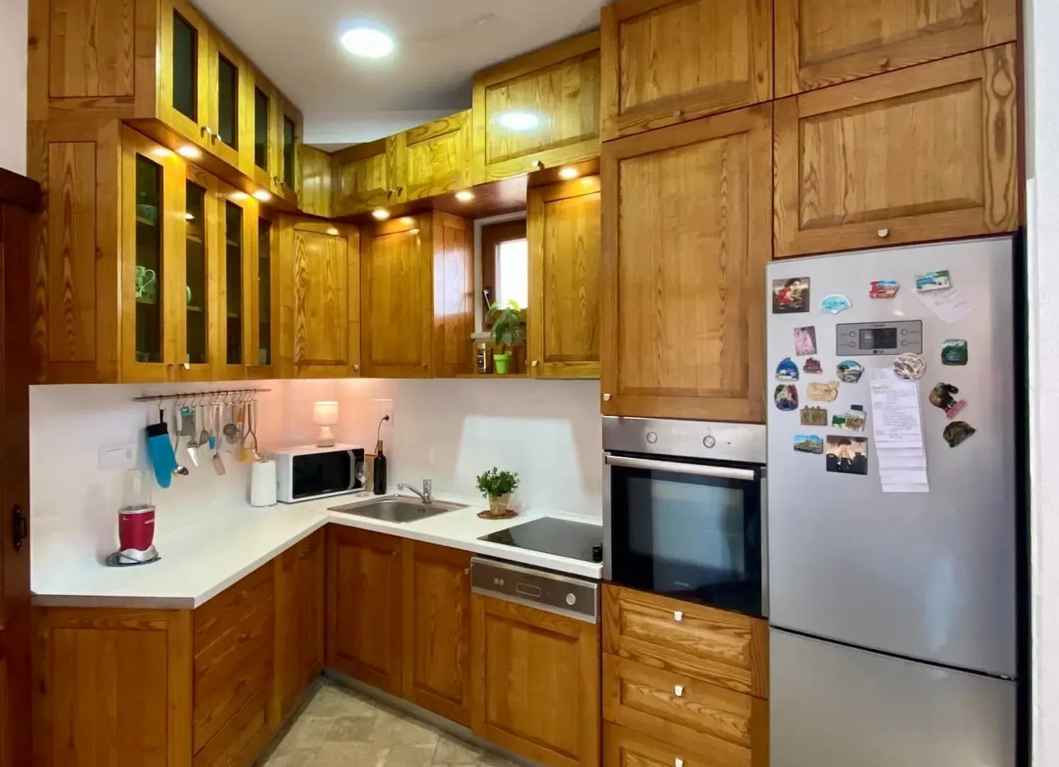 Sale, house, 435m², Šušanj, Bar