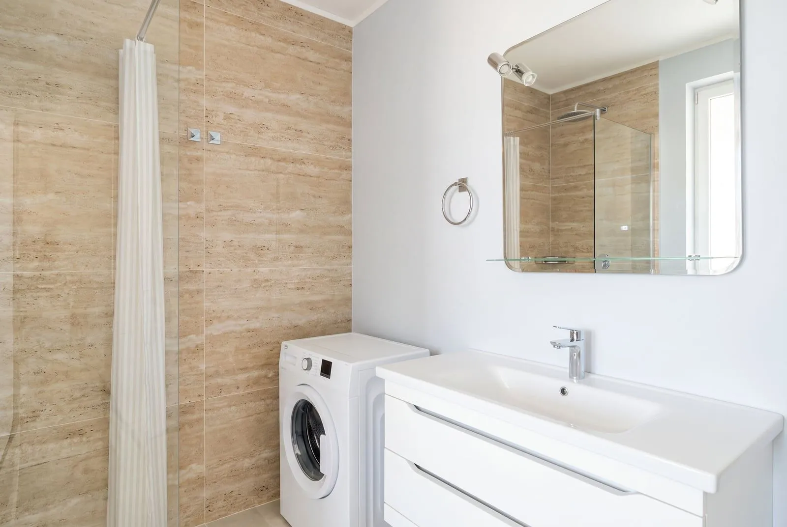 Prodaja, dvosoban stan, 47m², Bečići, Budva