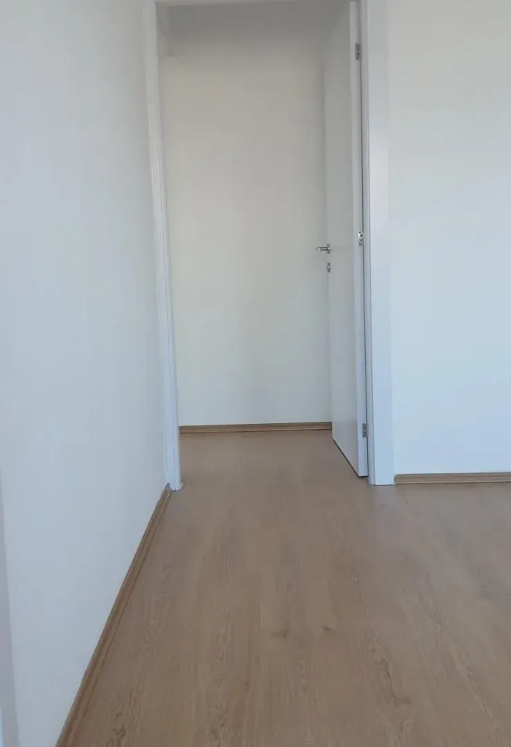 Prodaja, dvosoban stan, 61m², Kanarevo Brdo, Beograd
