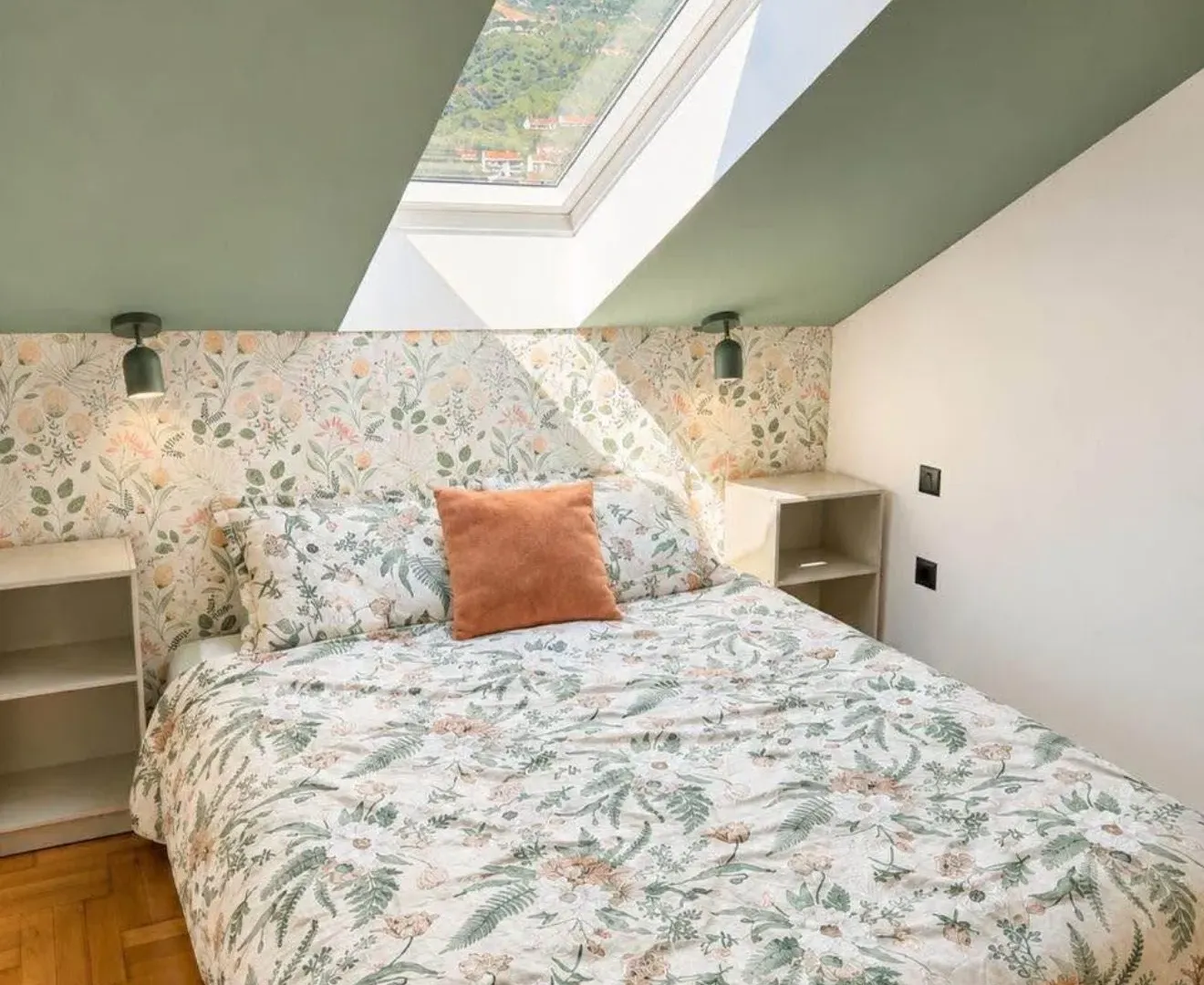 Sale, three bedroom apartment, 96m², Rozino, Budva
